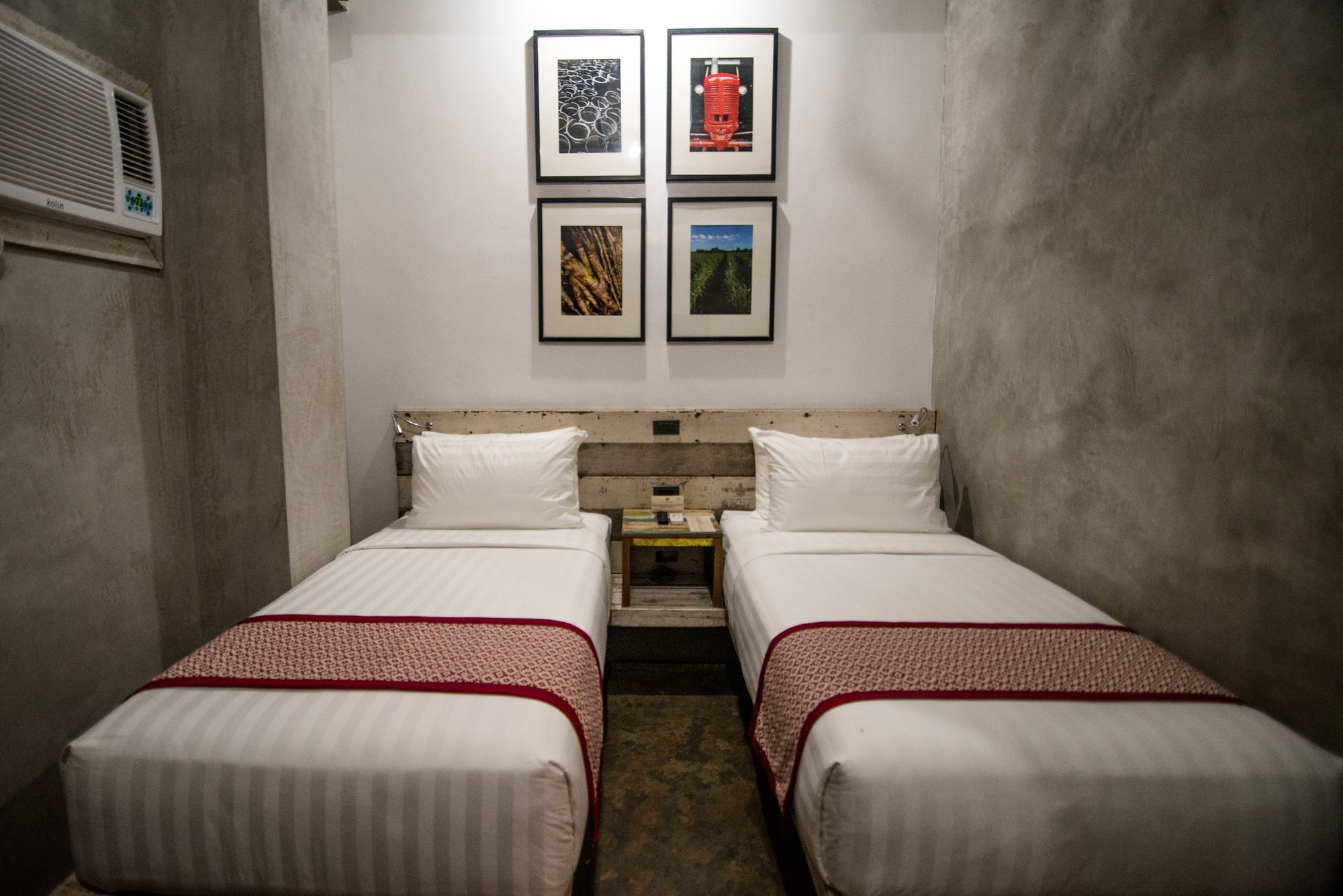 The Bricks Hotel Dumaguete City Экстерьер фото