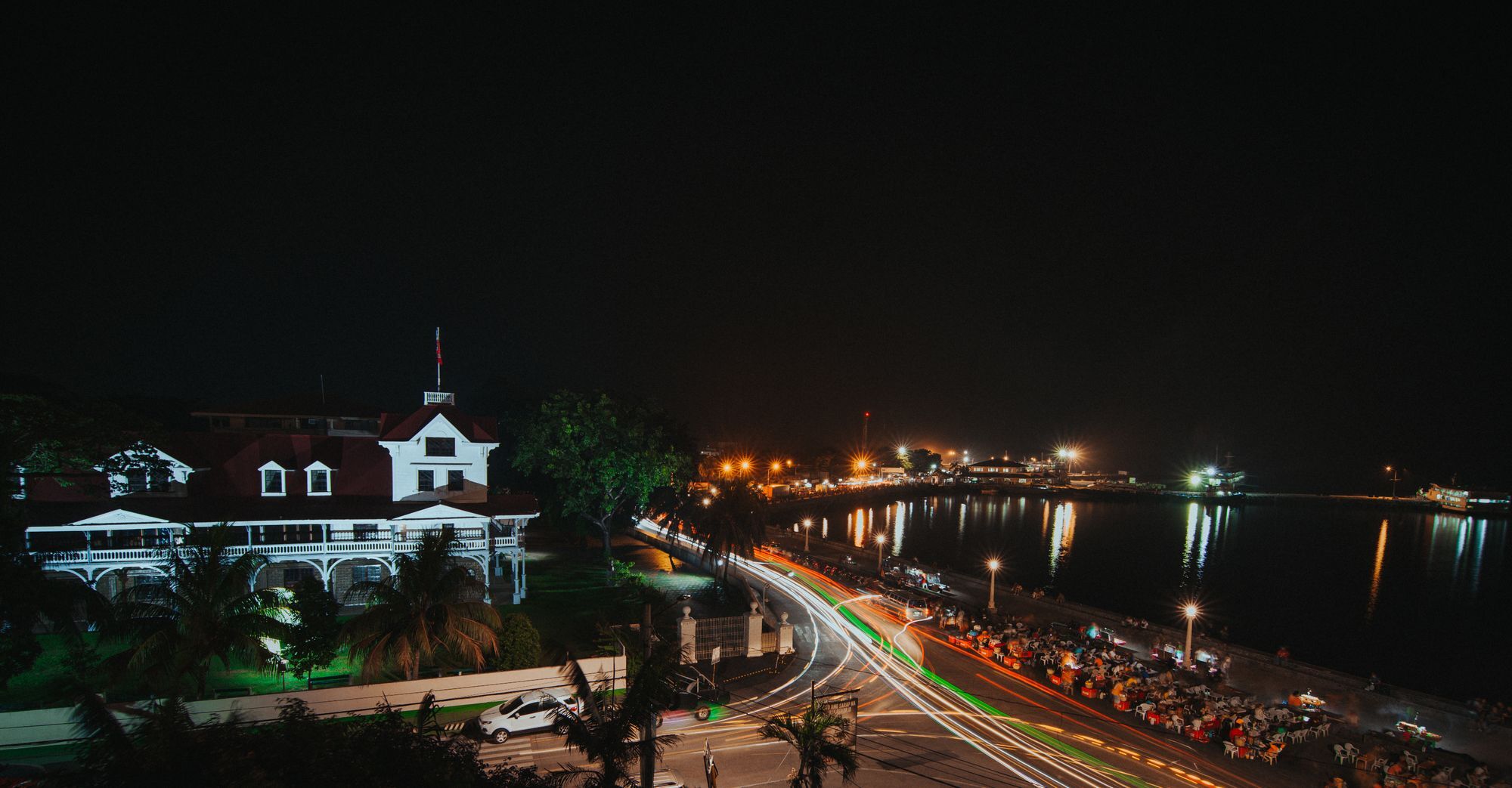 The Bricks Hotel Dumaguete City Экстерьер фото